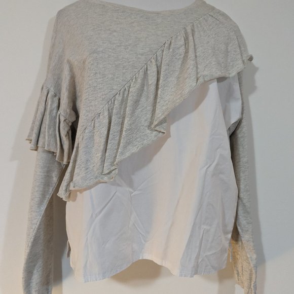 Ontwelfth Grey & White Ruffle Sweater s:L - Picture 1 of 11